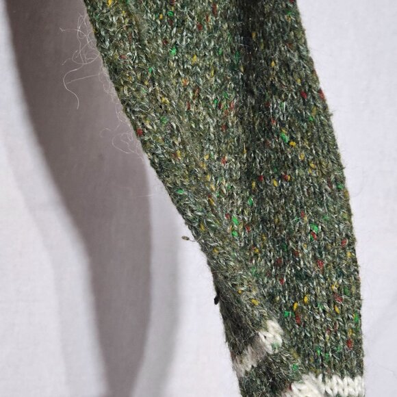 Vintage Duet Creations Hand Wash Green Knit Sweater With Lace Trim & Striped Sle - Picture 6 of 9